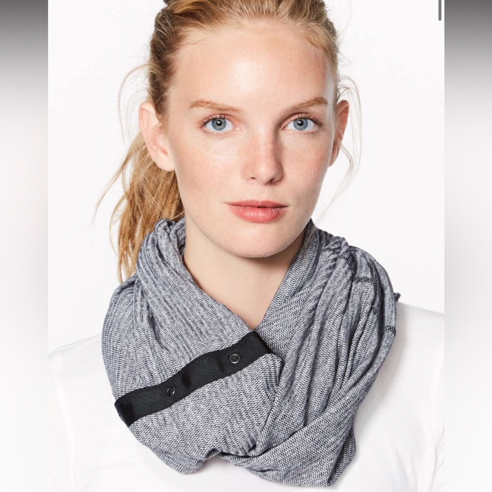 Lululemon Vinyasa Scarf Heathered Black